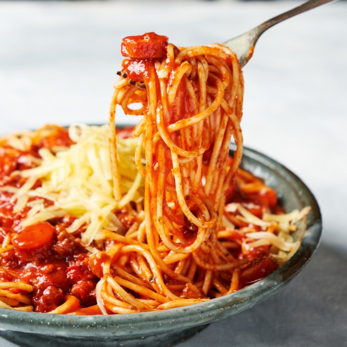 How to cook delicious spaghetti filipino style