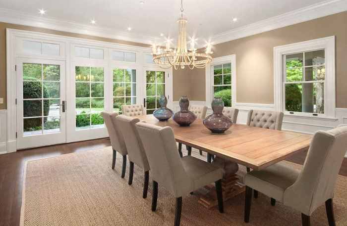 How to decorate a dining room with frenchdoors