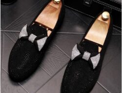 Step out in style with mens rhinestone dress shoes, the ultimate fashion statement