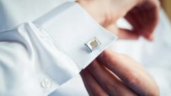 Mens White Dress Shirt with Cufflinks A Stylish Choice for Any Occasion